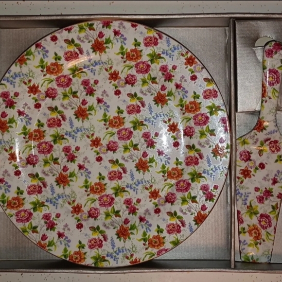 Vintage Chintz Cake Plate and Server, by Baum Bros. - Picture 3 of 5